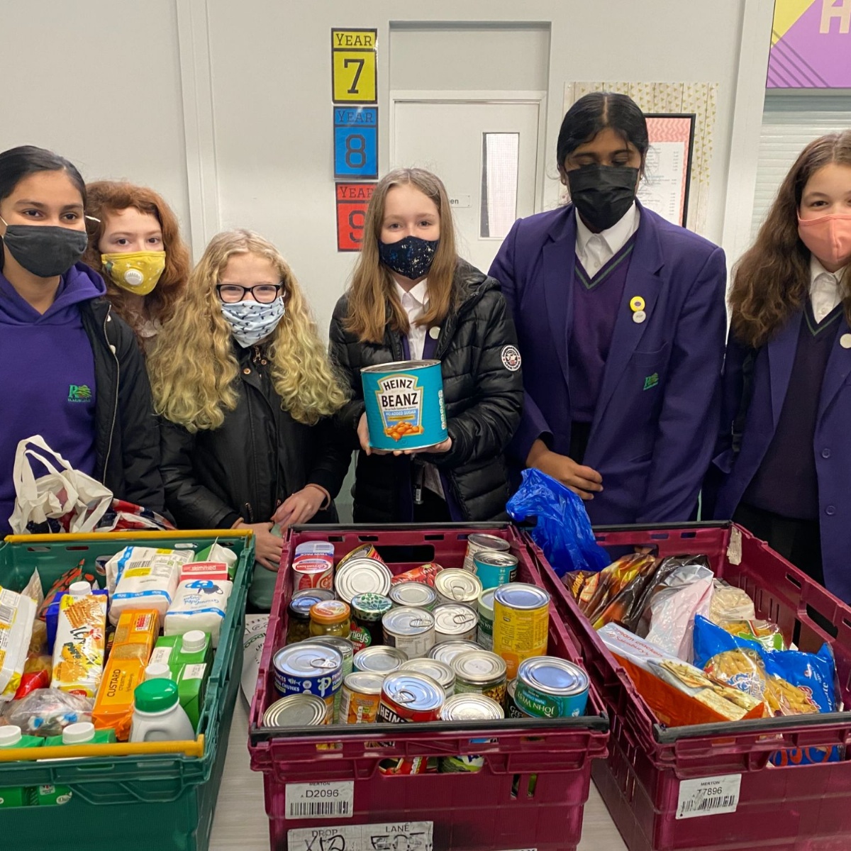 Wimbledon Food Bank Donation - Ricards Lodge High School